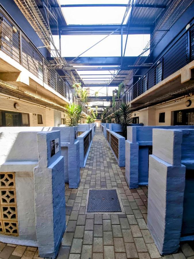 דירות יוהנסבורג Kaleaba House In Vibey Maboneng Precint מראה חיצוני תמונה