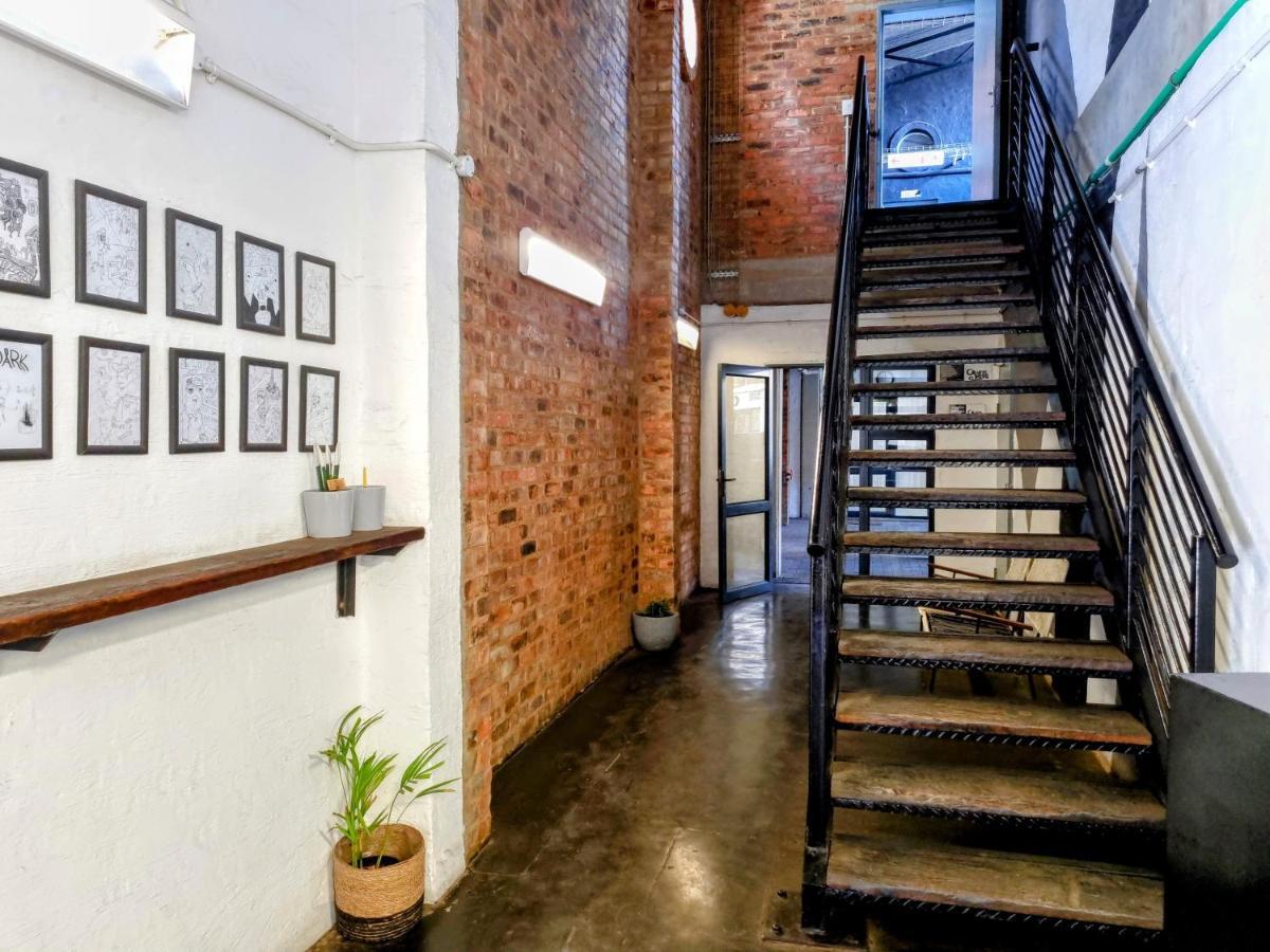 דירות יוהנסבורג Kaleaba House In Vibey Maboneng Precint מראה חיצוני תמונה